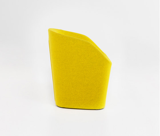 Blom Chair | Chairs | Schiavello International Pty Ltd