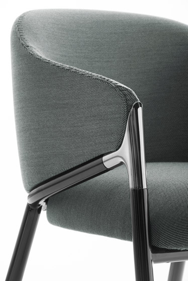 Hammer | Chairs | Segis