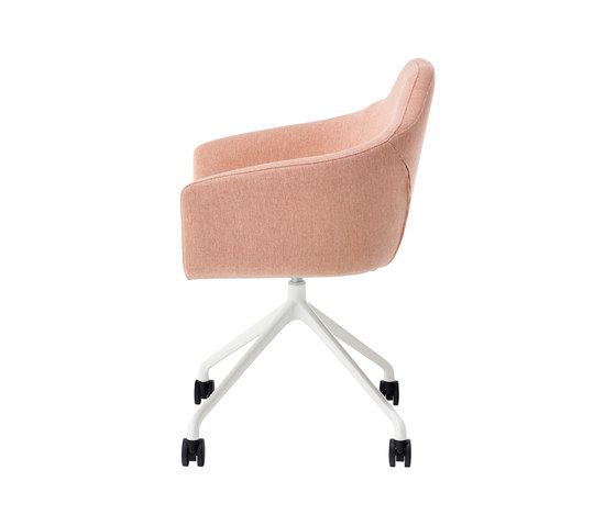 Palomino Chair | Sillas | Schiavello International Pty Ltd