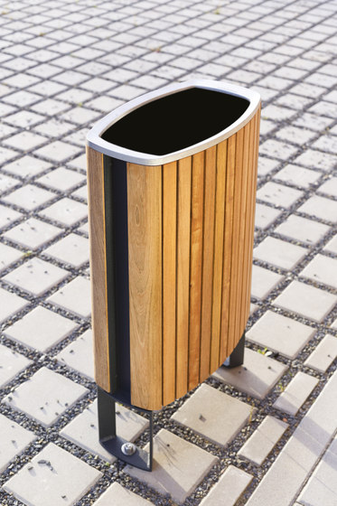 minium | Abfallbehälter mit Holzlamellen | Abfallbehälter / Papierkörbe | mmcité