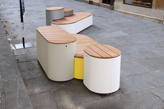 urban islands | Set of three seating units | Benches | mmcité