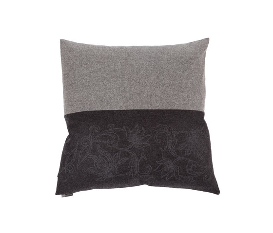 Larissa Cushion anthracite | Cushions | Steiner1888