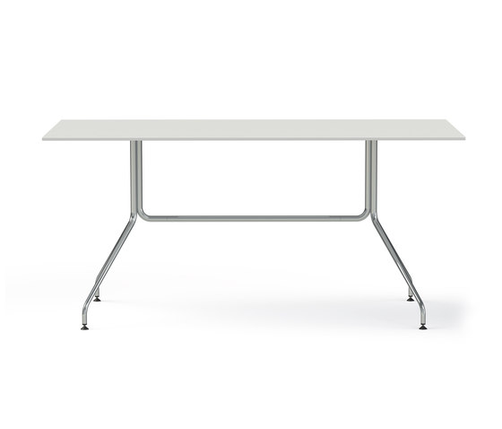 Fiore four-legged table | Contract tables | Dauphin