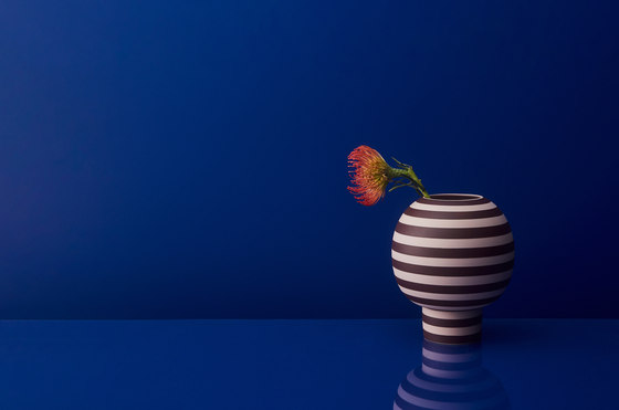 Varia | sculptural vase | Vasen | AYTM