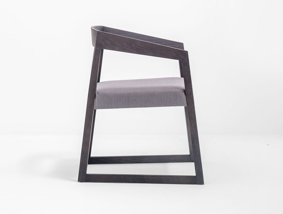Sign 455 | Armchairs | PEDRALI