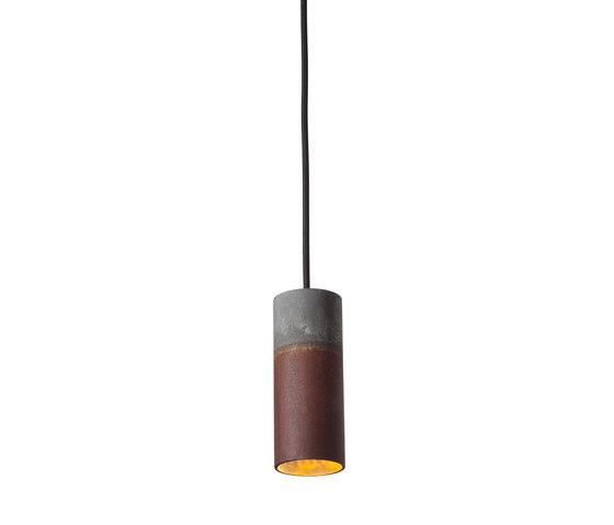 Roest vertical 15 zinc pendant | Lámparas de suspensión | Karven