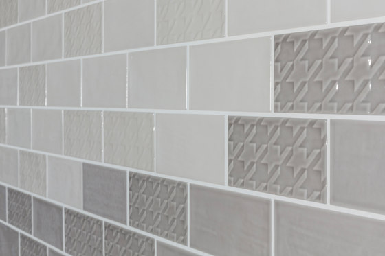 Whisper Greige / Tortora / White | Ceramic tiles | Cancos