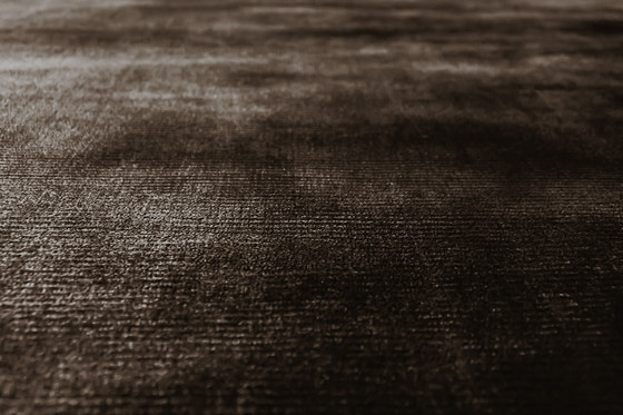 MONO Cioccolato Carpets | Formatteppiche | GIOPAGANI