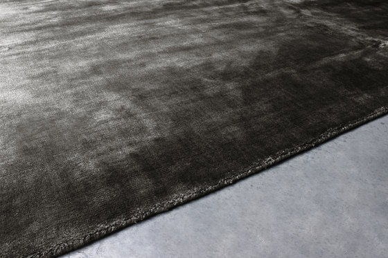 MONO Piombo Carpets | Formatteppiche | GIOPAGANI