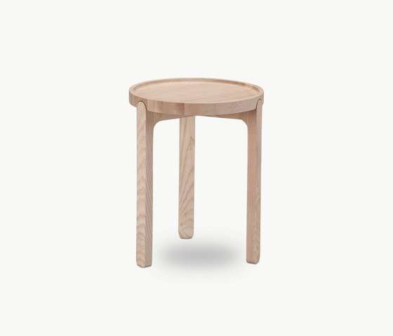 Indskud Tray Table Ø34 | Tables d'appoint | Skagerak