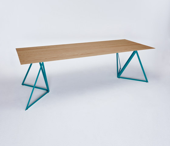 Steel Stand Table - ocean blue/ oak | Mesas comedor | NEO/CRAFT