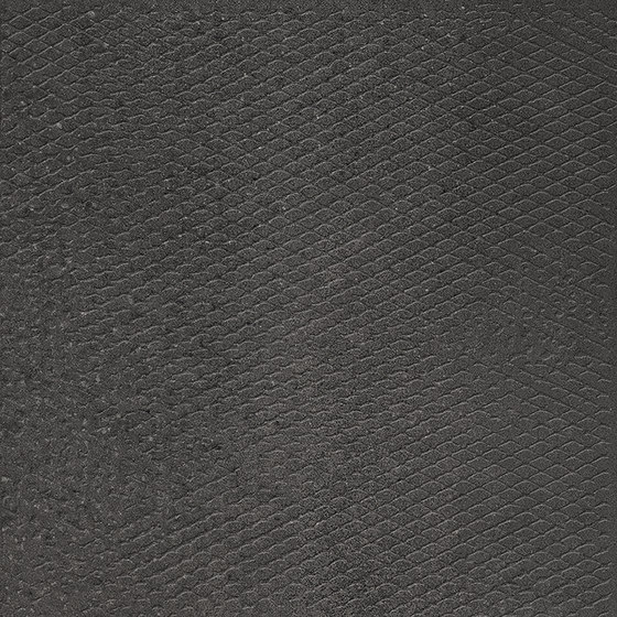 Tr3nd Needle Black | Keramik Fliesen | EMILGROUP