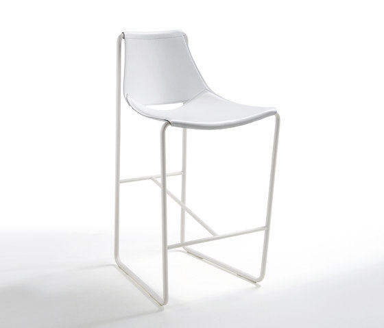 Apelle H65 | Bar stools | Midj