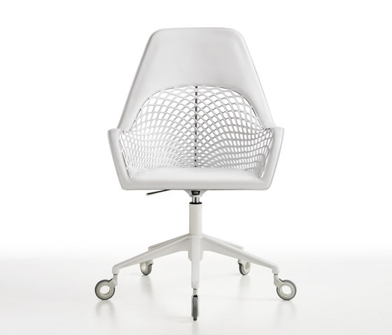 Guapa DPA | Chairs | Midj