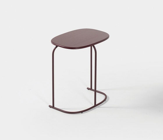 Campfire occasional table | Mesas auxiliares | Mitab