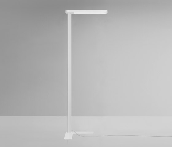 More | Free-standing lights | Quadrifoglio Group