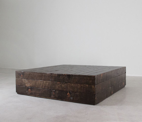 Sugar Pine Cube Table | Mesas de centro | Pfeifer Studio