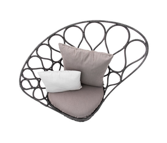 Forma Easy Armchair | Chaises | Kenneth Cobonpue