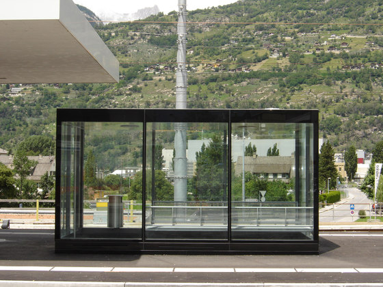 ZzB insulated | Bus stop shelters | Alledo by Christen