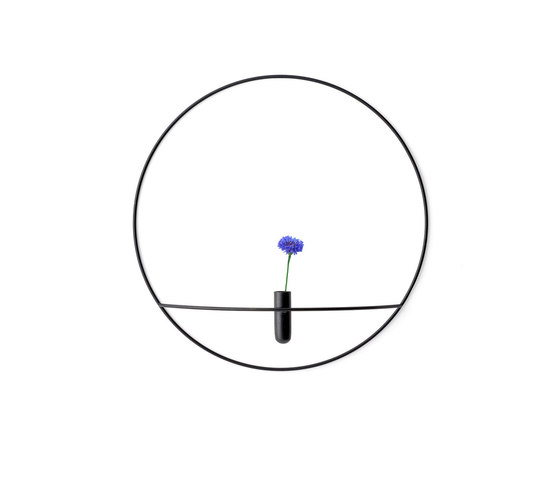 POV Circle Vase | Black | Vasi | Audo Copenhagen