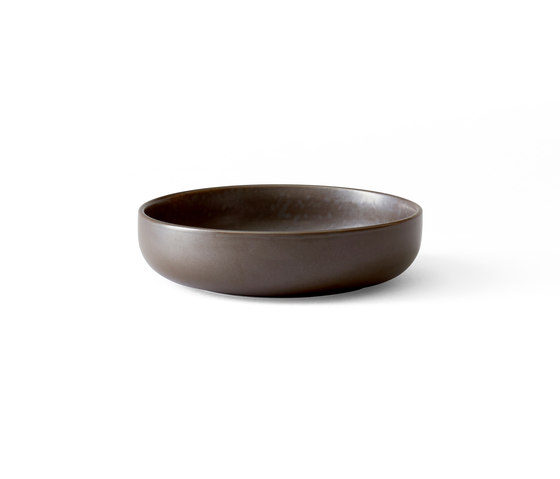 New Norm Low Bowl | Ø13,5 cm Dark Glazed | Geschirr | Audo Copenhagen
