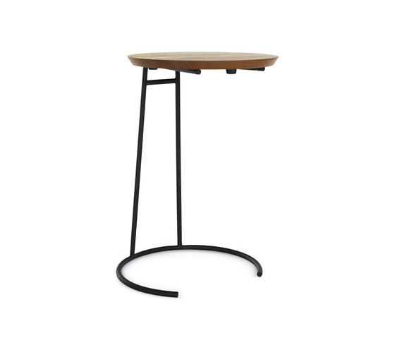 T.710 Small Side Table | Mesas auxiliares | Design Within Reach