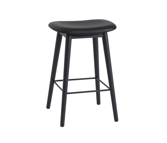 Fiber Counter Stool | Wood Base | Leather | Bar stools | Muuto