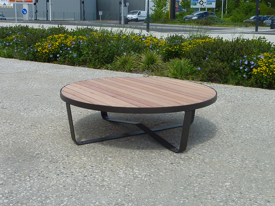 Karma low table | Dining tables | Concept Urbain