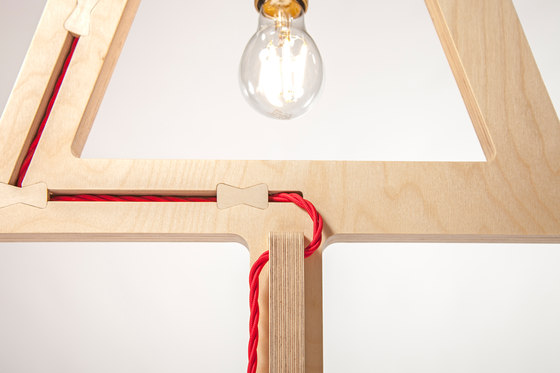 Symbol | Table Lamp | Lampade tavolo | Liqui Contracts