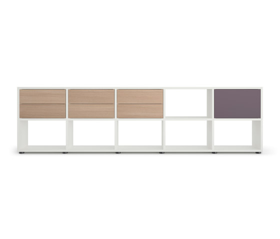basic view Shelf system | Étagères | werner works