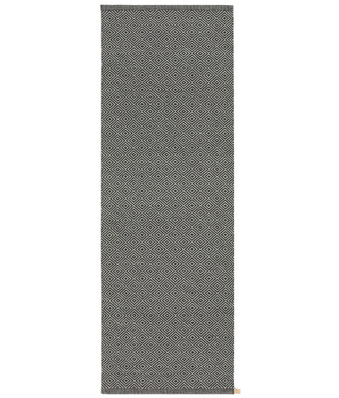 Häggå Goose Eye | Almost Black-Light Natural Grey 9537-5006 | Tappeti / Tappeti design | Kasthall
