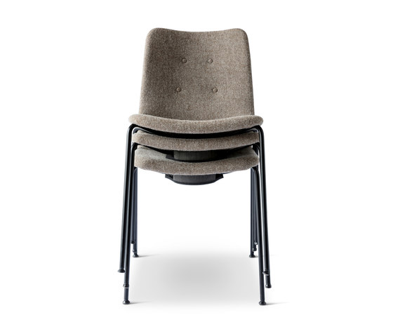 Primum Chair regular black base | Chaises | Bent Hansen