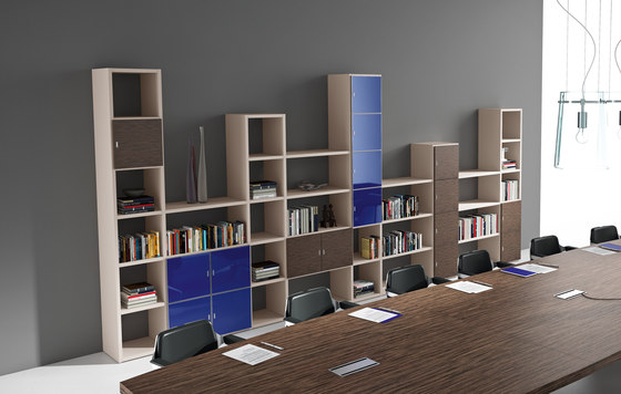 Titano bookcase | Scaffali | ALEA