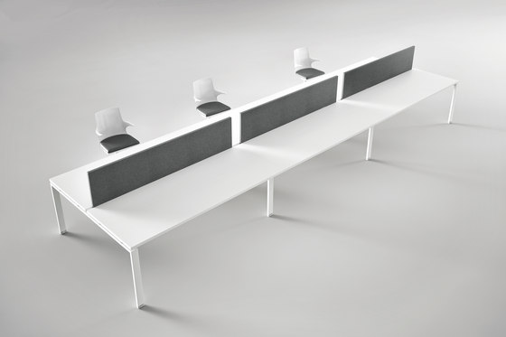 Atreo | Desks | ALEA