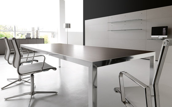 FLY meeting table | Contract tables | IVM