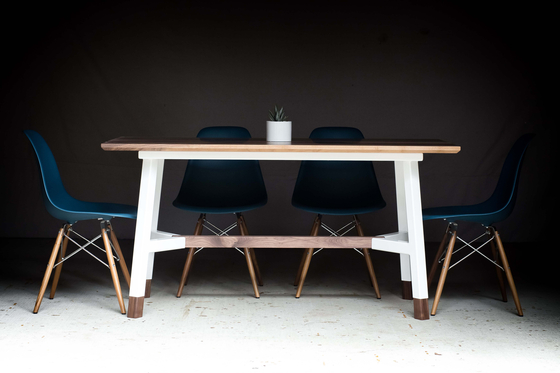 A-Frame Dining Table | Tables de repas | Harkavy Furniture