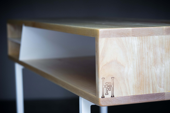 The Nook | Tables consoles | Harkavy Furniture