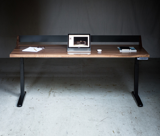 The Upright | Bureaux | Harkavy Furniture