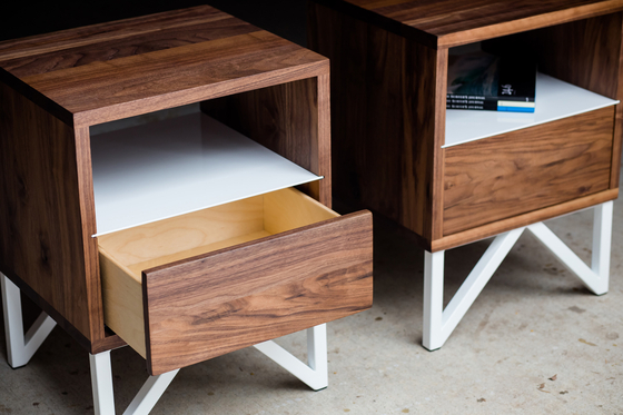 Truss Side Table | Beistelltische | Harkavy Furniture