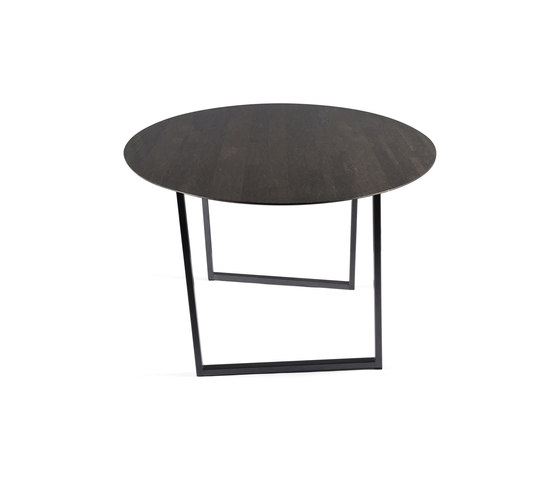 Dritto Dining Table 240 x 120 cm | Dining tables | Salvatori