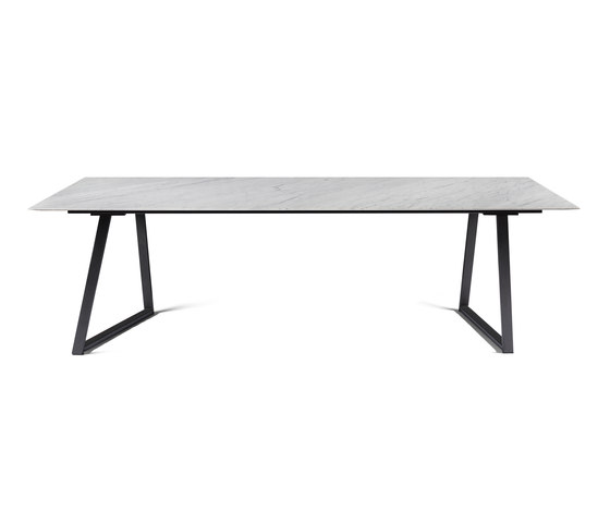 Dritto Dining Table 250 x 110 cm | Tables de repas | Salvatori