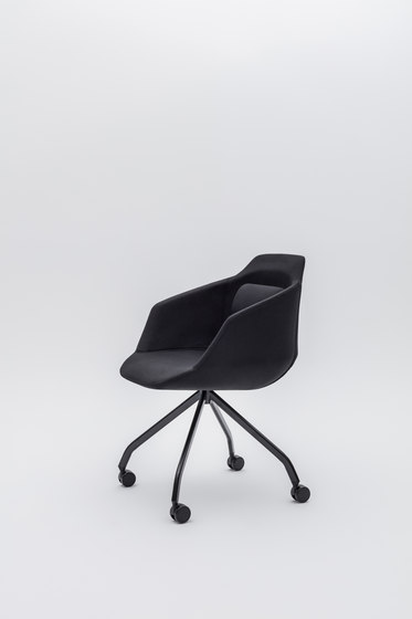 Ultra | Sessel | Stühle | MDD