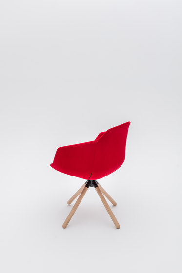 Ultra | armchair | Chairs | MDD