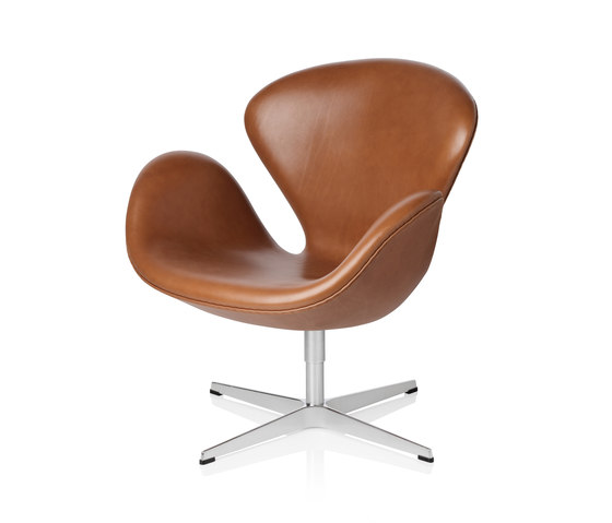 Swan™ | Lounge chair | 3320 | Leather upholstred | Polished aluminum base | Fauteuils | Fritz Hansen