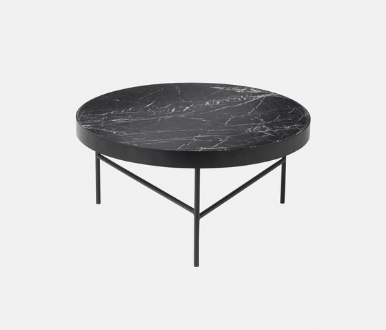 Marble Table - Large - Black | Mesas de centro | ferm LIVING