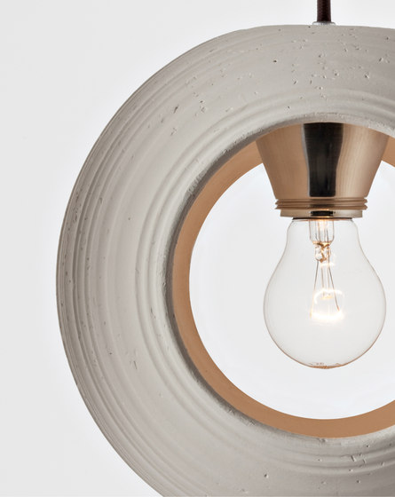 Newton | Suspended lights | Toscot