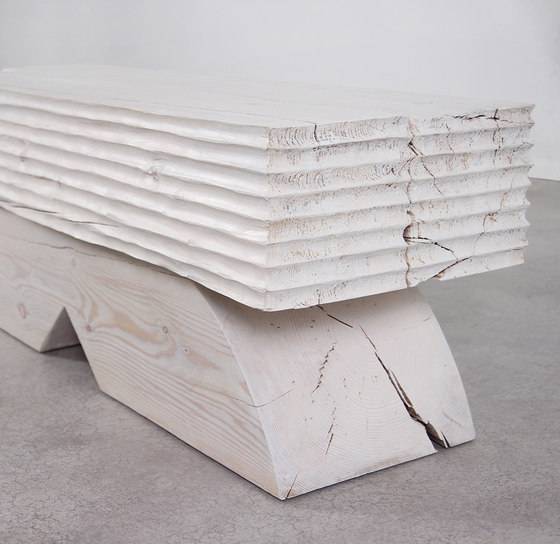 Mateo Carved Bench Table | Tavolini alti | Pfeifer Studio