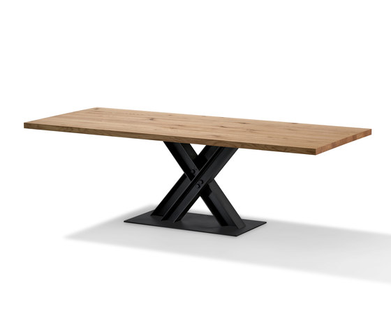 Victor Dining Table of Wood | 1470 | Dining tables | DRAENERT