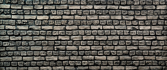 Ladrillo Perforado Basalto | Wall veneers | Artstone