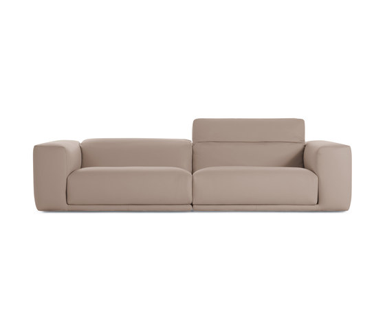 Kelston 115” Sofa | Divani | Design Within Reach